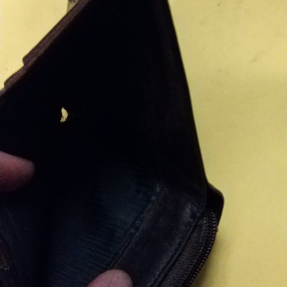 Coach Vintage Dark Brown Leather Wallet - Picture 7 of 7